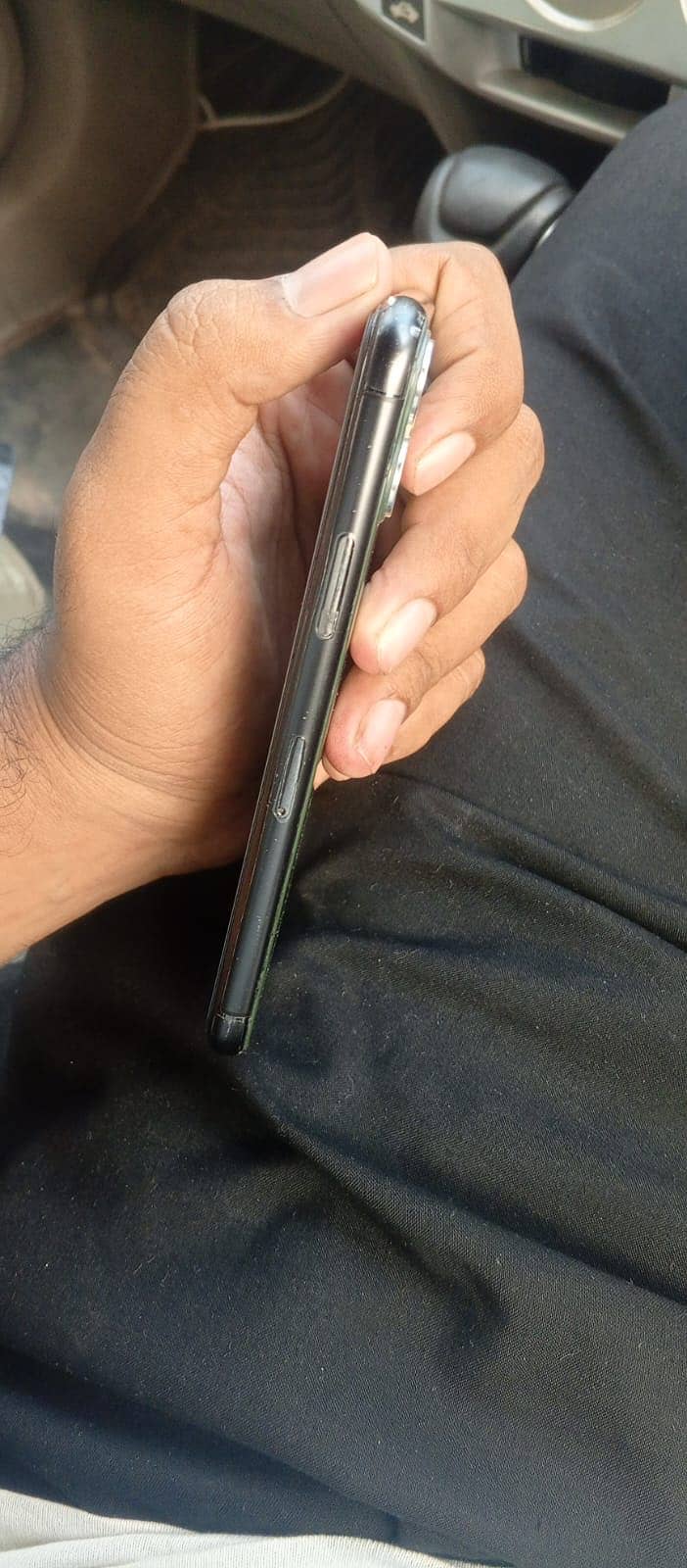 Apple iPhone 11 Pro 7
