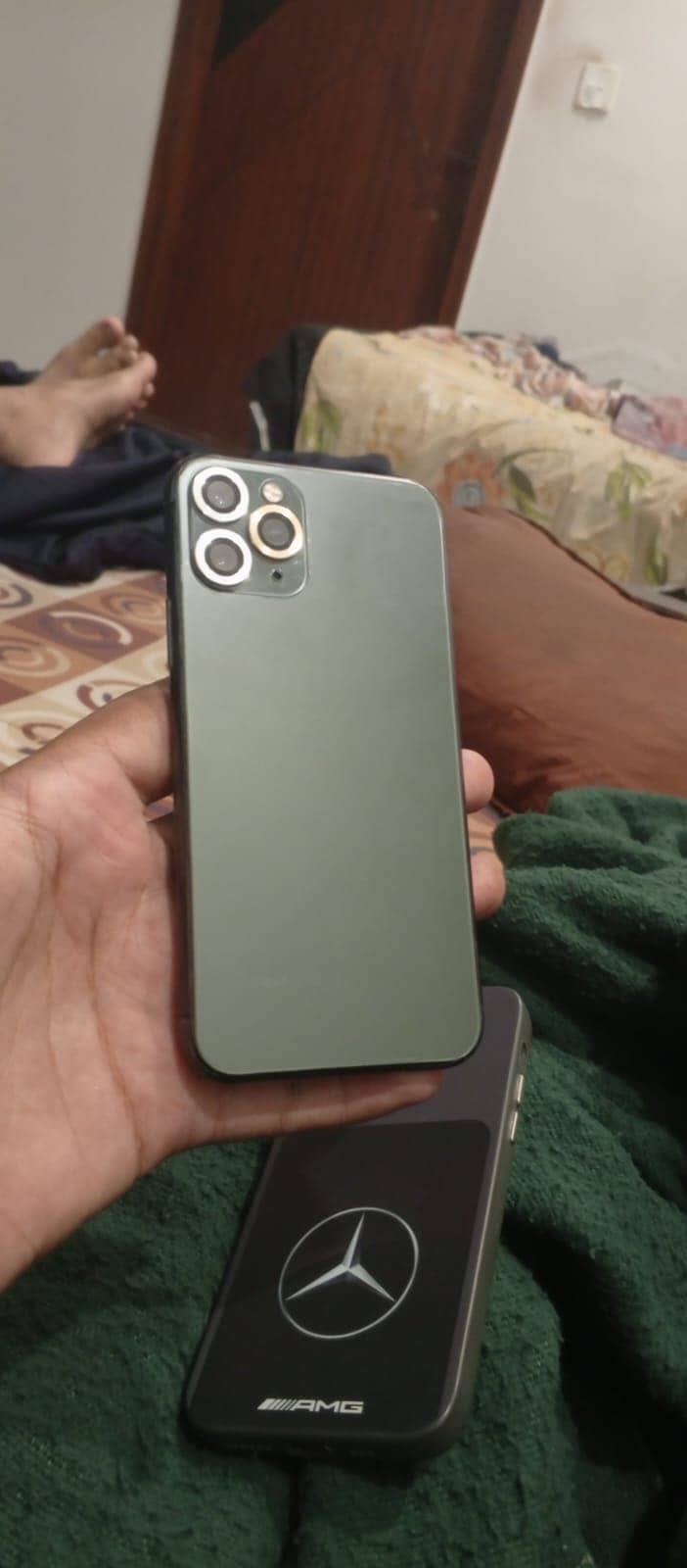 Apple iPhone 11 Pro 9