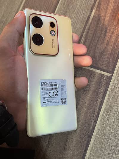 Infinix Zero 30