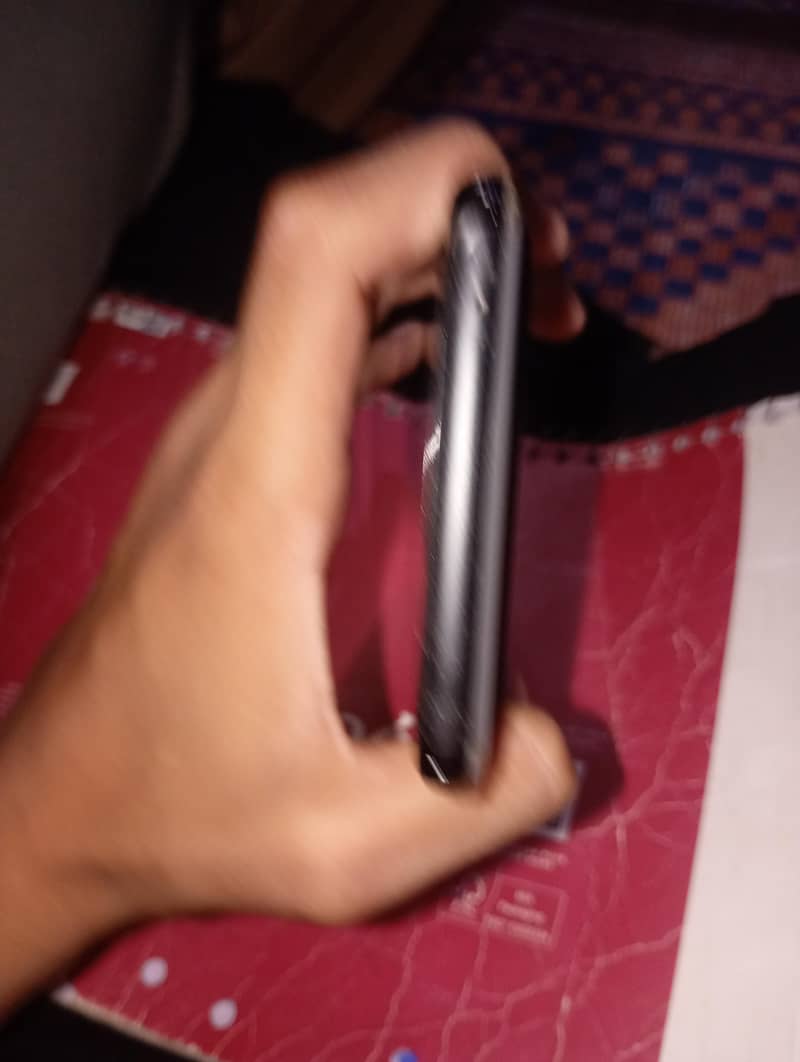 Google Pixel 6 Pro(patch)0/3/0/2/1/9/2/8/2/7/0 4
