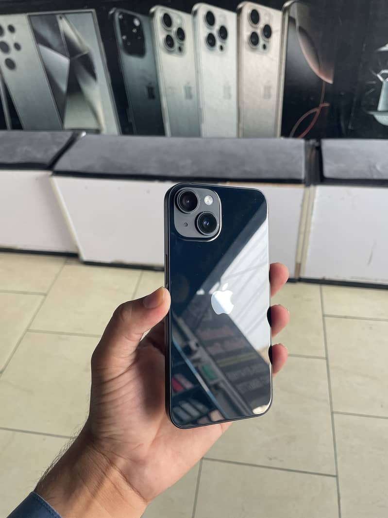 Apple iPhone 14 0