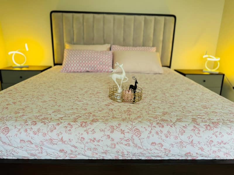 King Size Bed Set 1