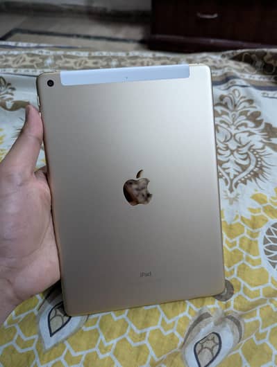 Ipad 5th Gen 32 GB