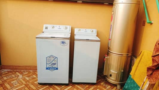 Washing machine and spinner