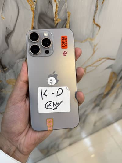 Iphone 15 pro max jv 256 gb 100 health 10/10