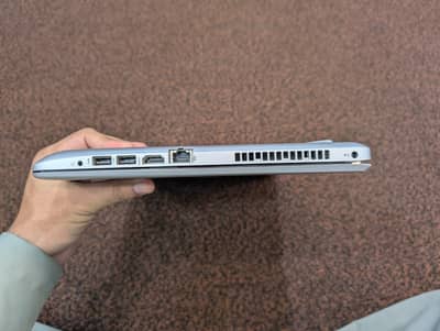 hp laptop urgent for sale