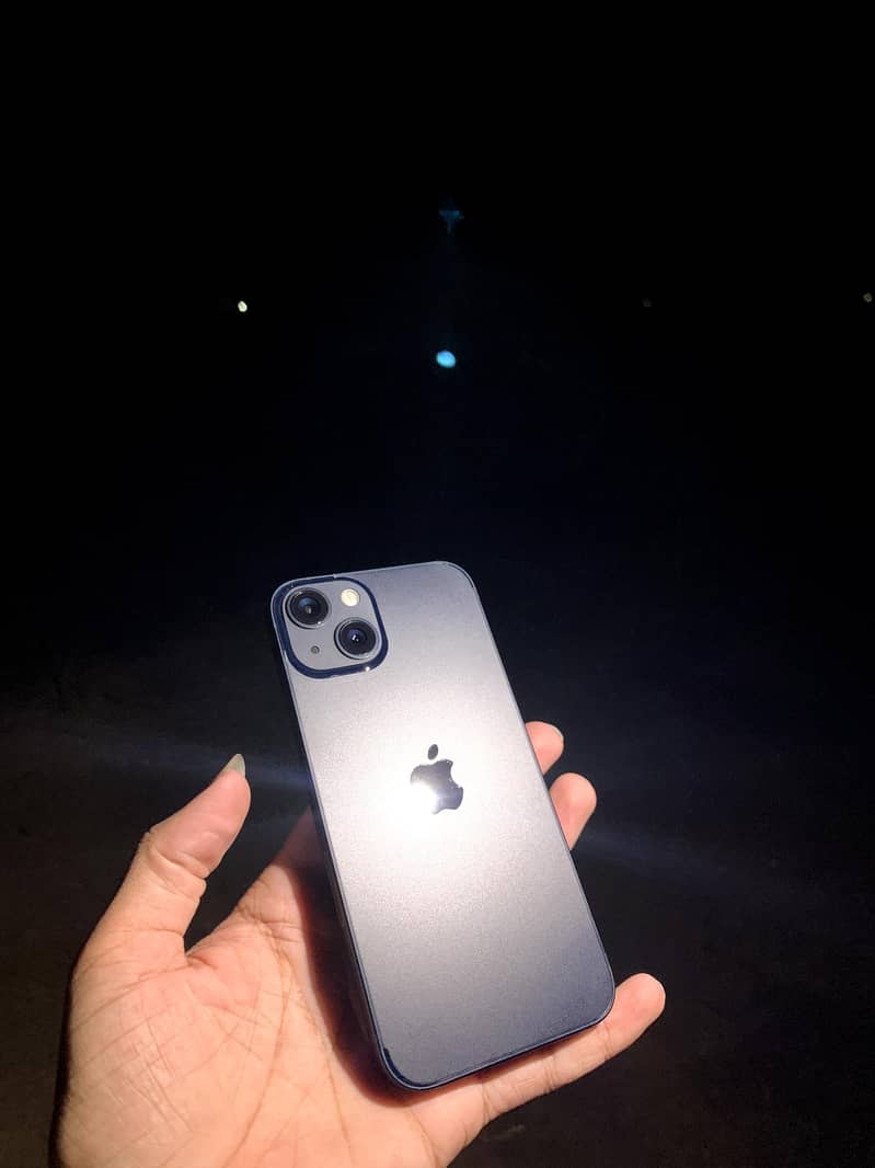 Apple iPhone 13 3
