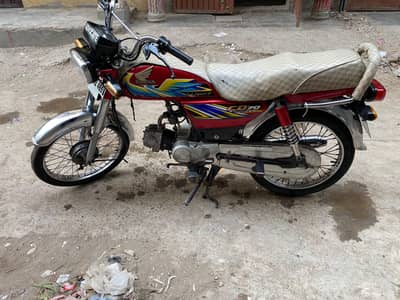 Honda CD 70 red color 2021 model