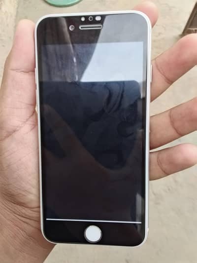 Apple iPhone 7