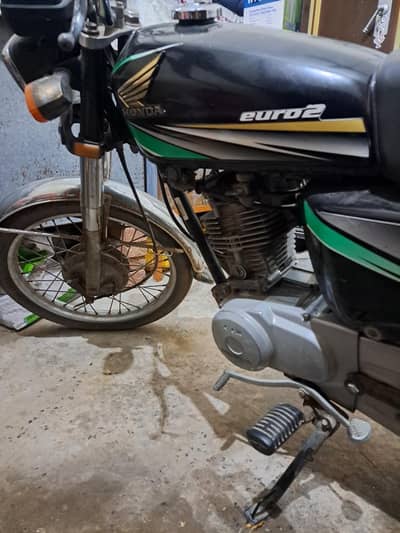 Honda 125  [03413347116] watsapp