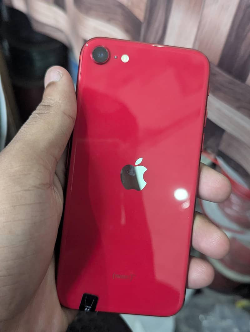 Apple iPhone SE 6