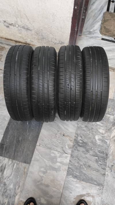 Dunlop Tyres 165/70 R13