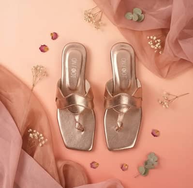 Peach Cross Toe Sandals for Women