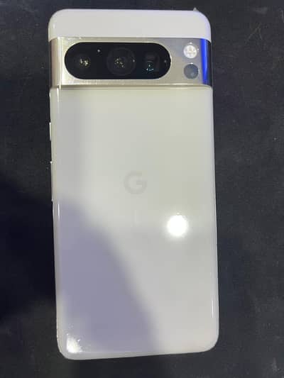 Google Pixel 8 Pro