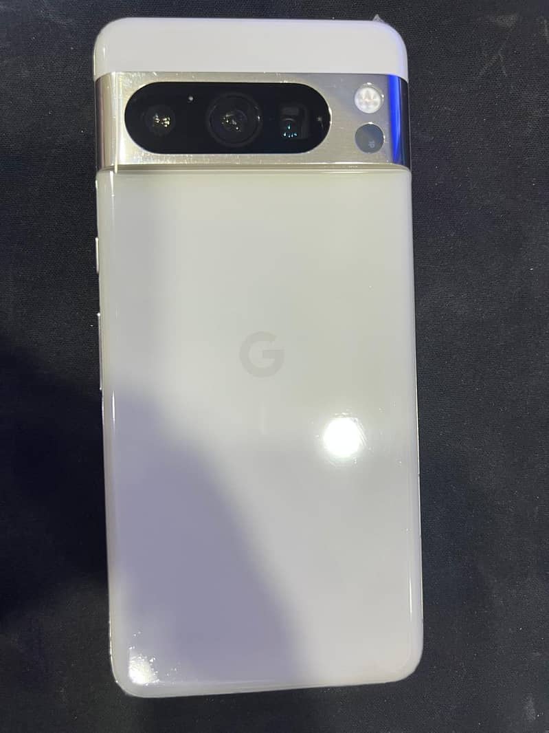Google Pixel 8 Pro 0