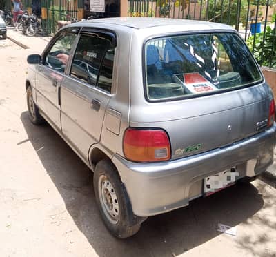 Daihatsu Cuore 2011