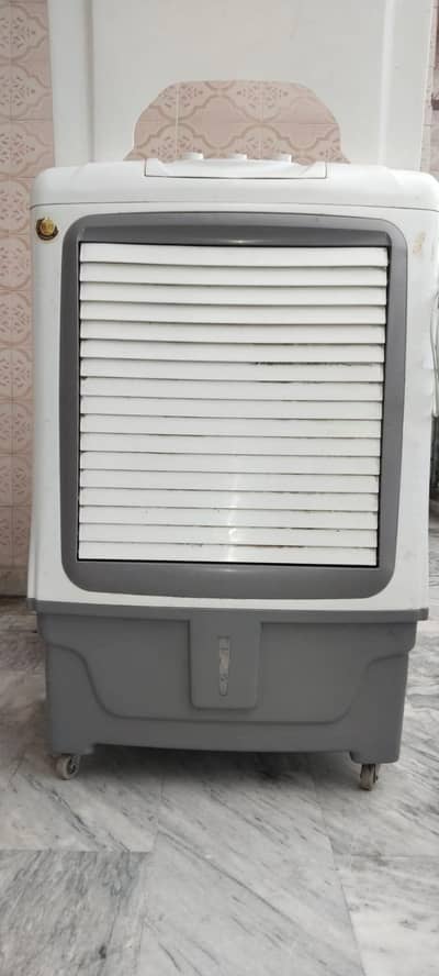 New air color ha jis bai ko chahye rabita kary Whatsapp no 03296973667