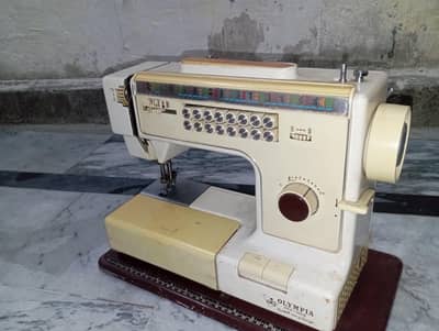 Olympia sewing machine model no. SZA-1008