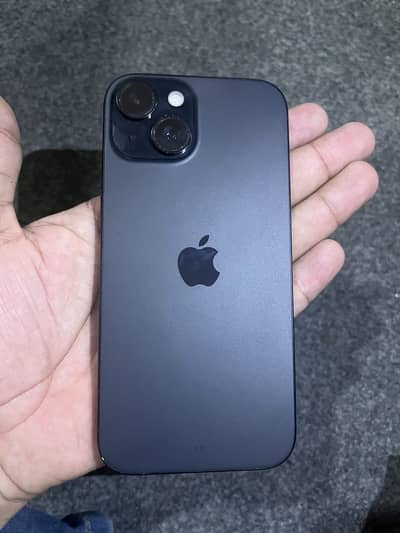 Apple iPhone 15