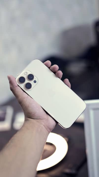 iPhone 16 Pro Max Jv 256gb