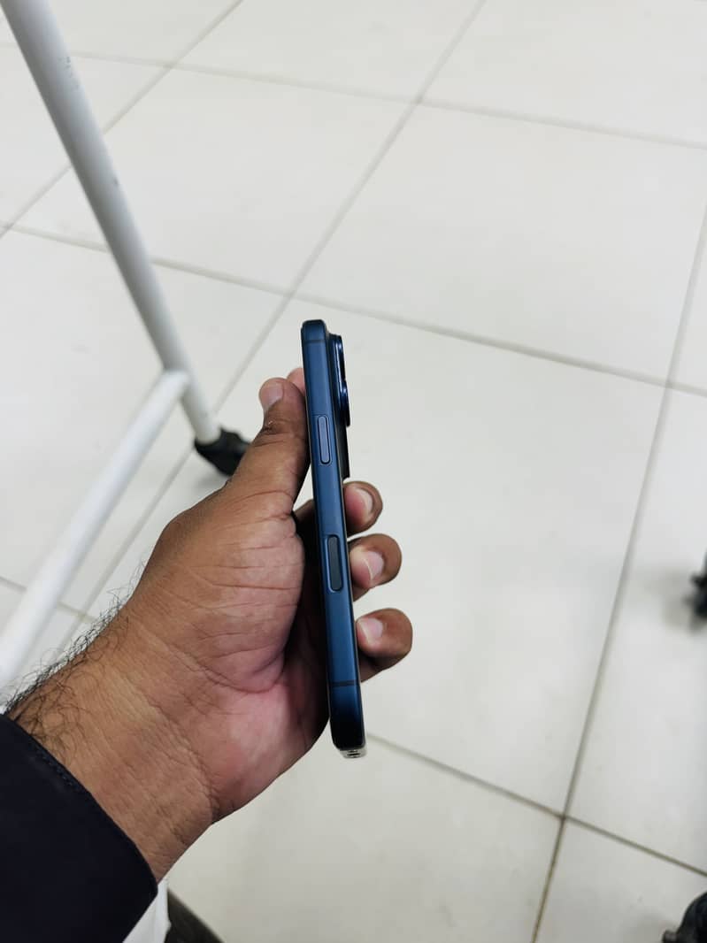 Apple iPhone 17 Pro 3