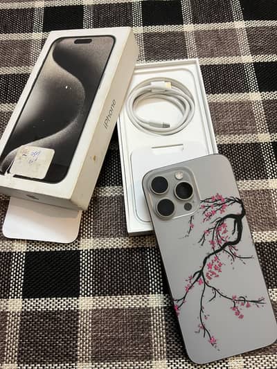 Apple iPhone 15 Pro Max 256gb jv