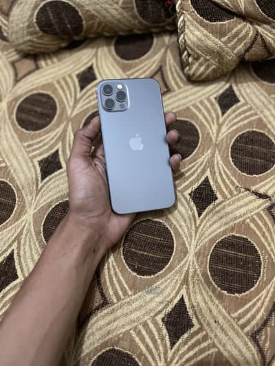 Apple iPhone 12 Pro