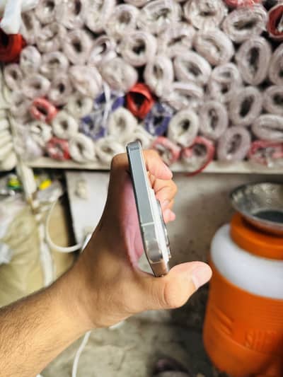 Apple iPhone 16 Pro Max 512gb mdm
