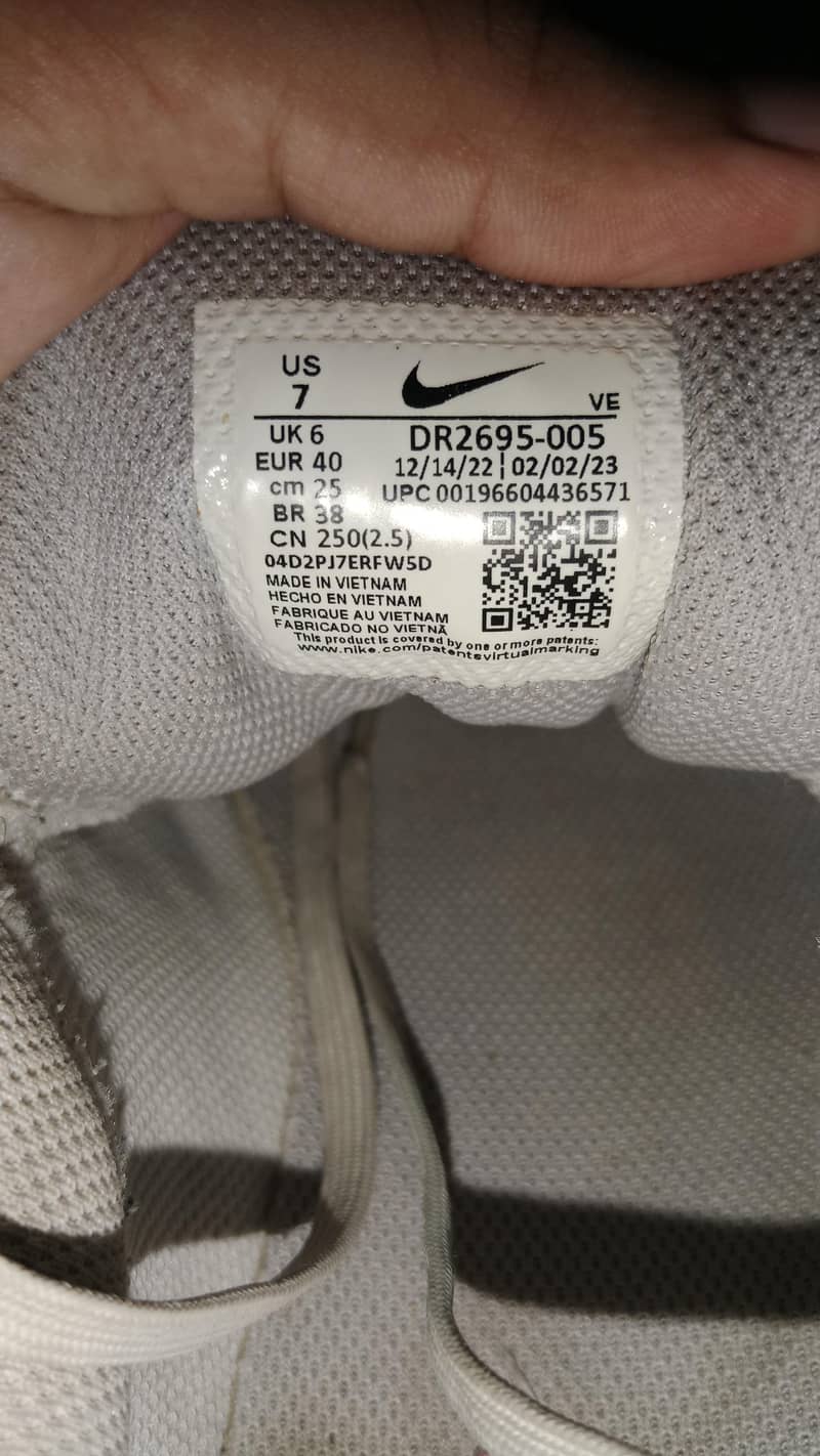 Original Nike 2