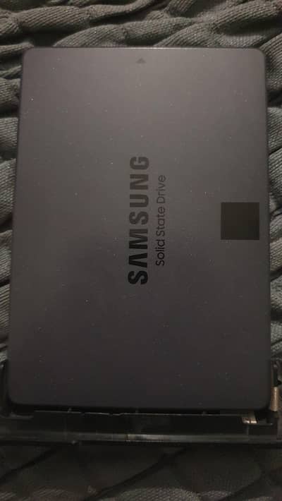 Samsung evo 870 SSD |100% health