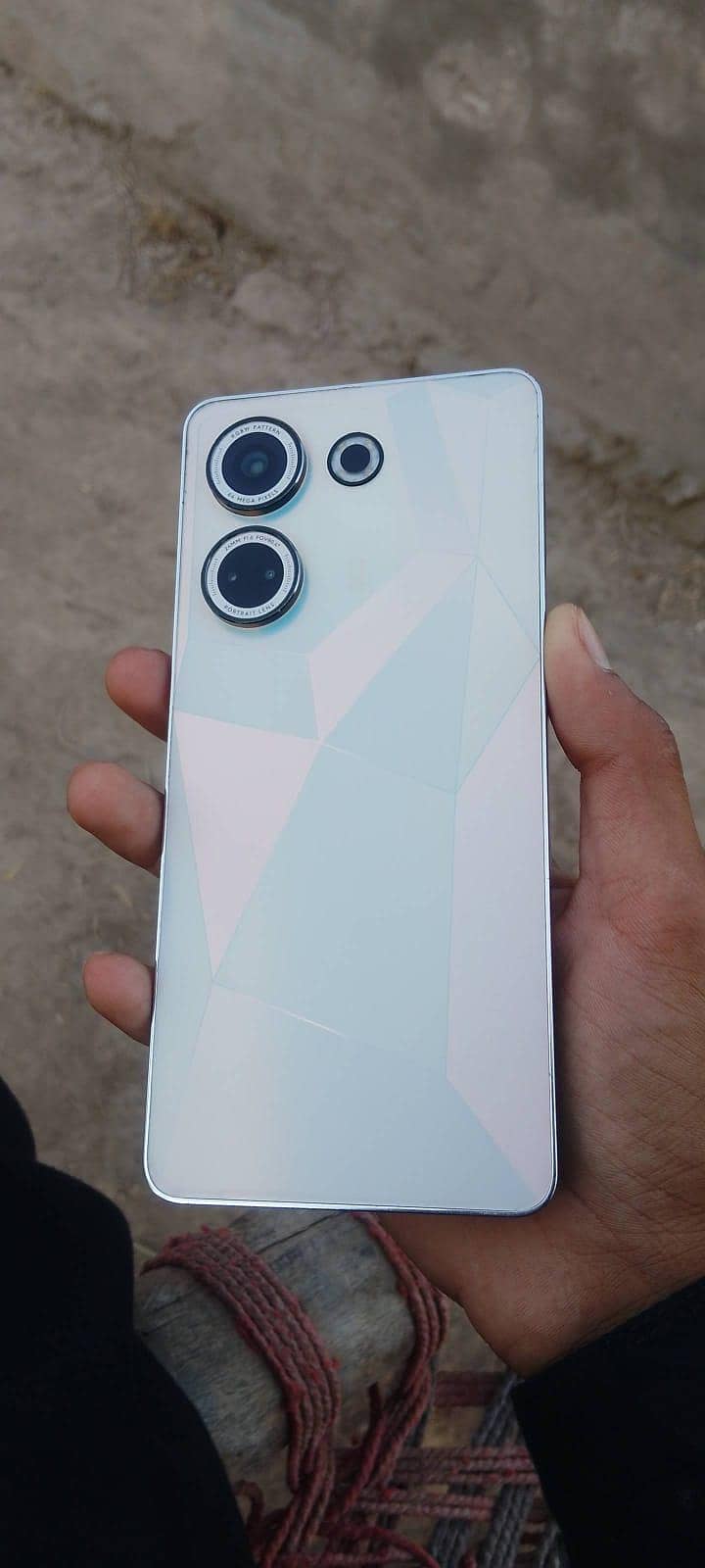 Tecno CAMON 20 1