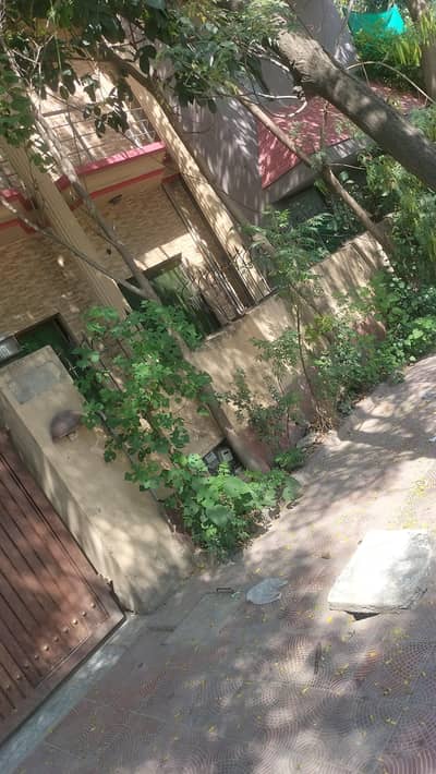 Life style Boys Hostel G11/2 Islamabad
