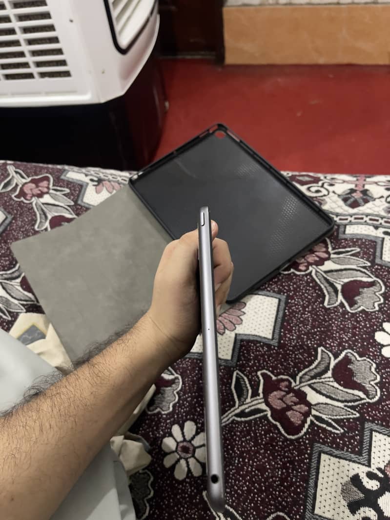 Ipad12@ 2