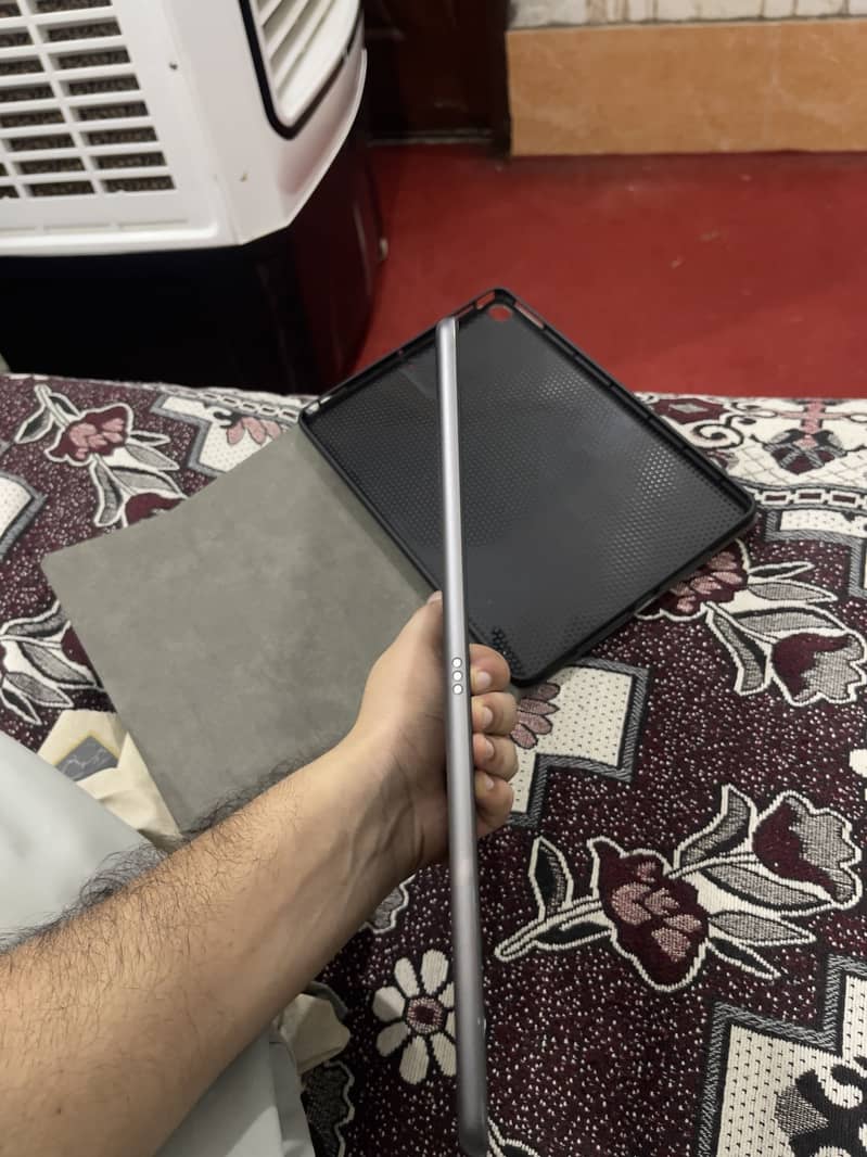Ipad12@ 3