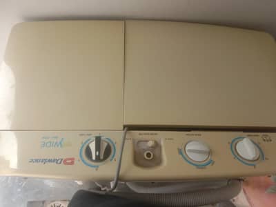 Dawlance Washing Machine and Dryer for sale