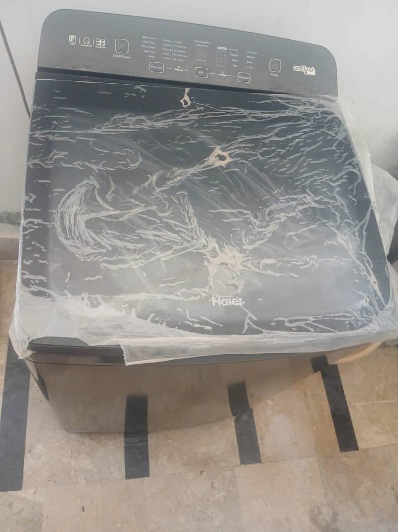 Haier 12kg fully Automatic Washingmachine 2