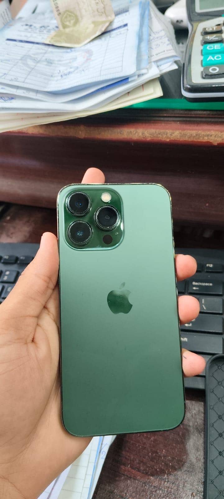 Apple iPhone 13 Pro 3