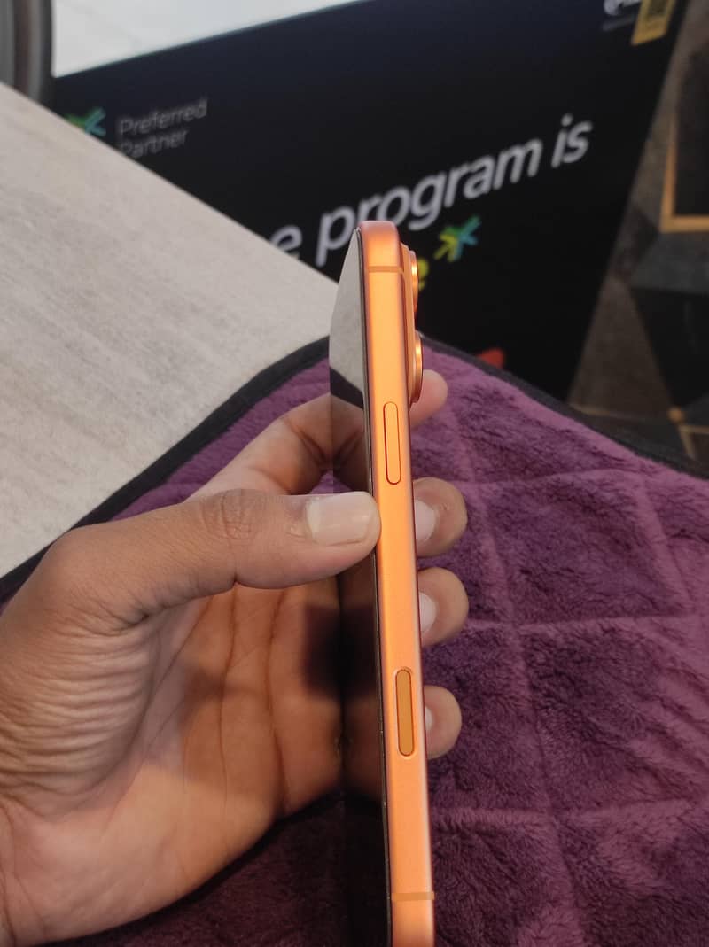 Apple iPhone 17 Pro Max 3