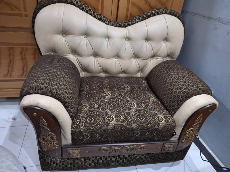 Sofa set 0
