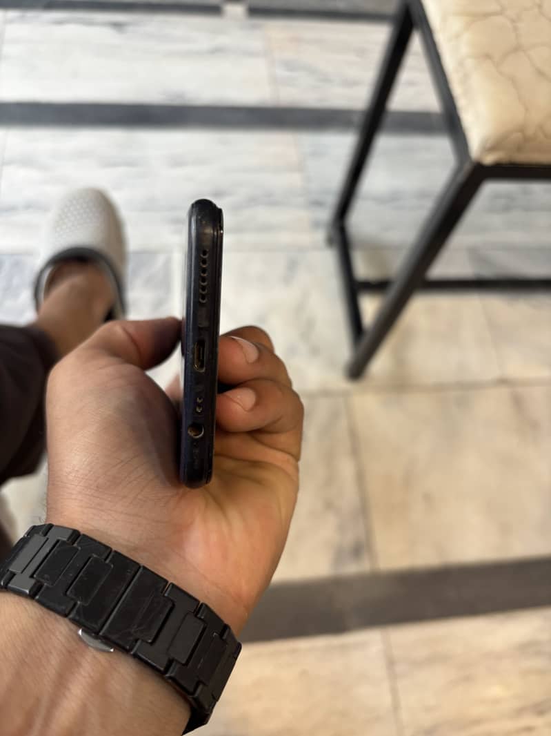 OPPO A3s 0