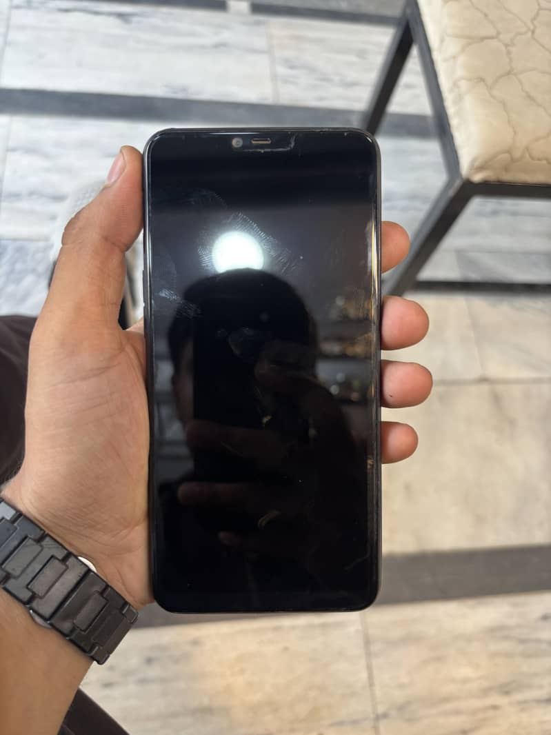 OPPO A3s 3