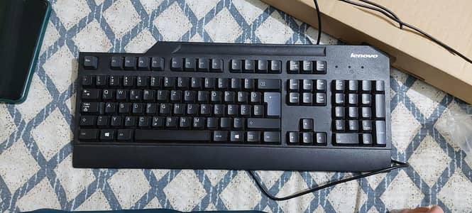gaming keyboard 10/10 barely used