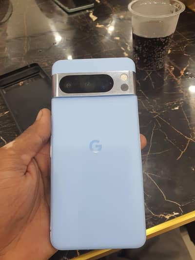 Google Pixel 8 Pro