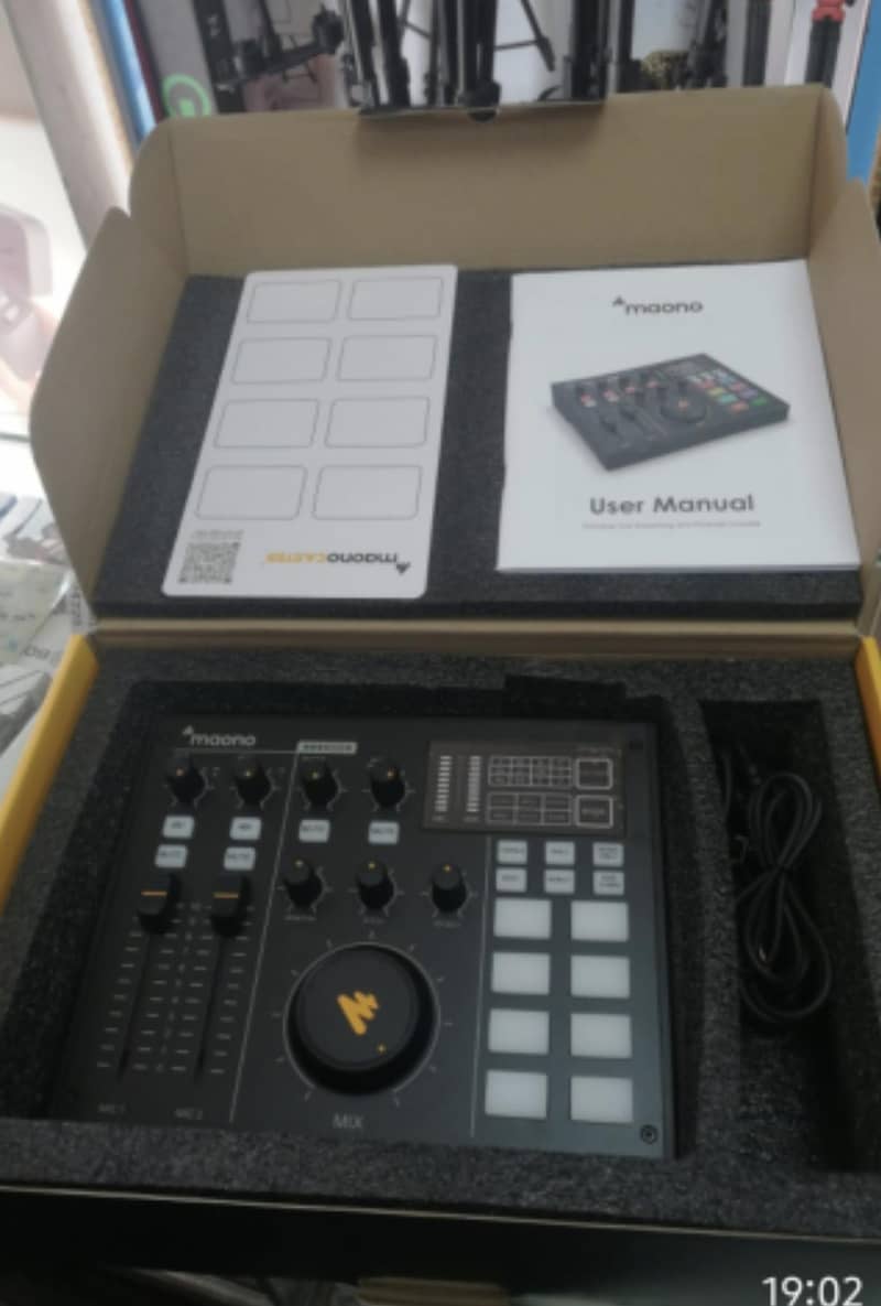maono audio interface 4