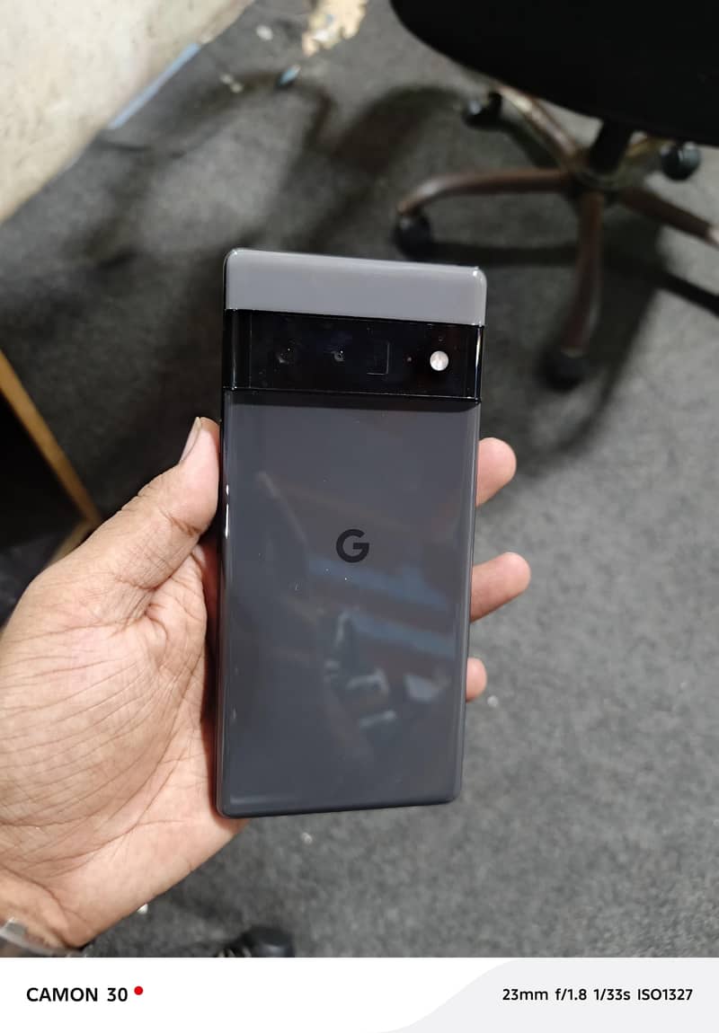 Google Pixel 6 Pro 2
