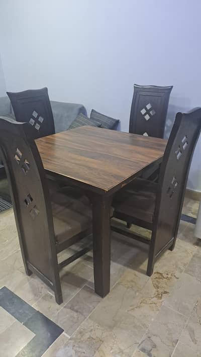 Wooden Dinning Table with 4 chairs