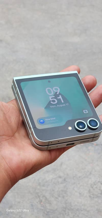 Samsung Mobile Z Flip 6