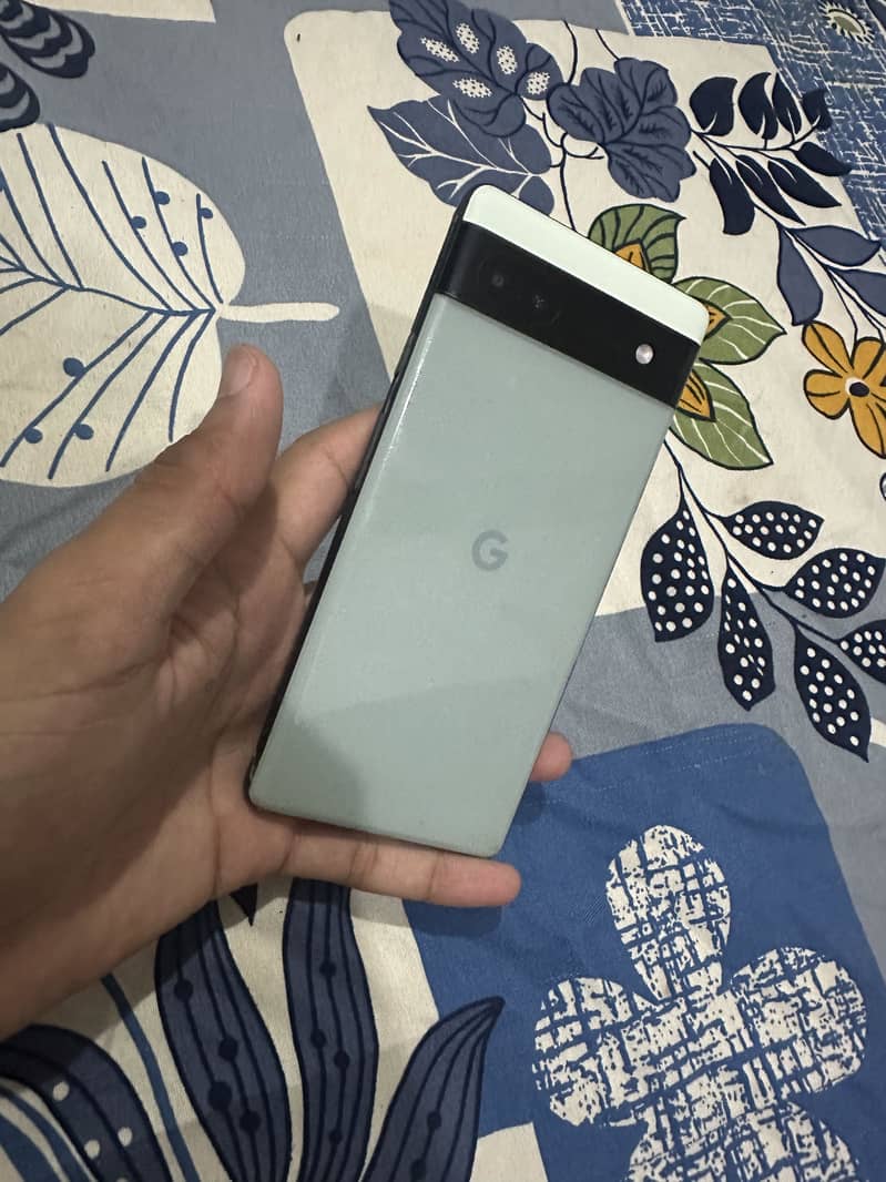 Google pixel 6a 4