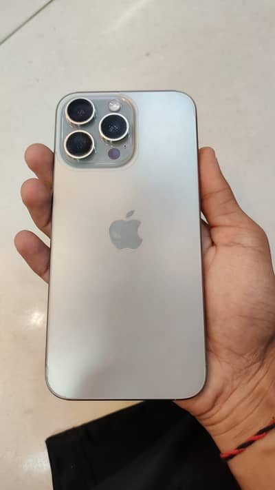 Apple iPhone 15 Pro Max
