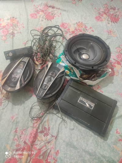 complete sound system speakers/woofer/amp/wiring/pre